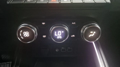 Renault Clio techno Eco-G 100cv (74kW)