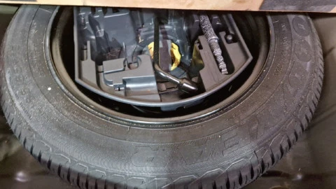 Citroën C-Elysée VTi 70cv Exclusive