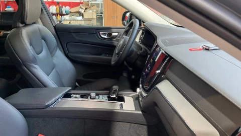 Volvo XC60 2.0 T6 AWD Recharge Ultimate Dark Auto