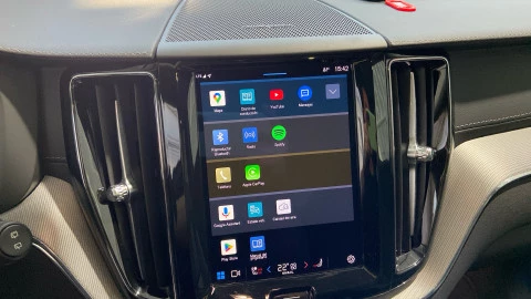 Volvo XC60 2.0 T6 AWD Recharge Ultimate Dark Auto