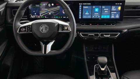 MG HS 1.5T PLUG IN HYBRID COMFORT