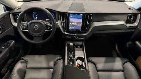 Volvo XC60 T6 Recharge Plus Dark AWD Auto 257 kW (350 CV)