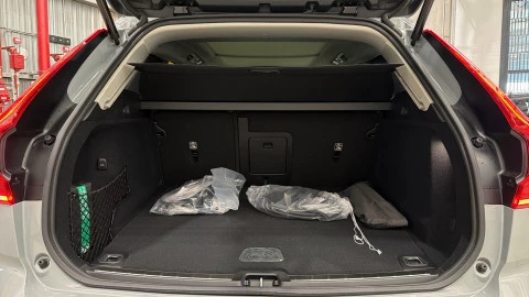 Volvo XC60 T6 Recharge Plus Dark AWD Auto 257 kW (350 CV)