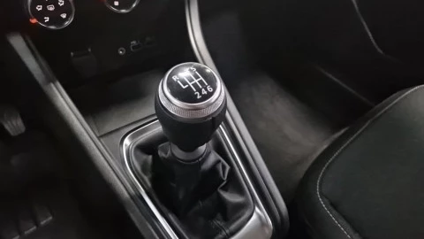 Renault Captur equilibre TCe 67kW (90CV)