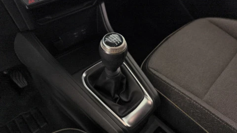 Renault Captur techno Eco-G 100cv (74 kW)