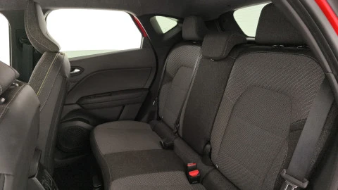 Renault Captur techno Eco-G 100cv (74 kW)