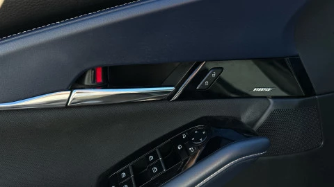 Mazda CX-30 SKYACTIV-X 2.0 132 kW Zenith Safety