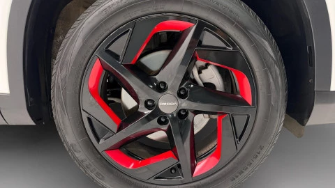 Omoda 5 1.6 T-GDI 136.5kW (185CV) DCT Premium