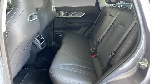 EBRO S700  1.5 TGDI PHEV E-CVT Luxury FWD