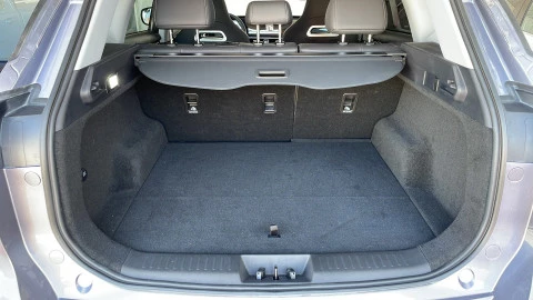 EBRO S700  1.5 TGDI PHEV E-CVT Luxury FWD