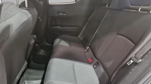 Toyota C-HR 1.8 125H Advance