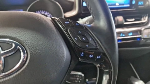 Toyota C-HR 1.8 125H Advance