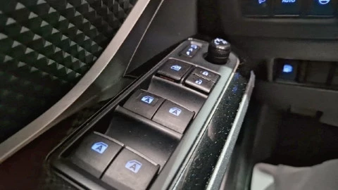 Toyota C-HR 1.8 125H Advance