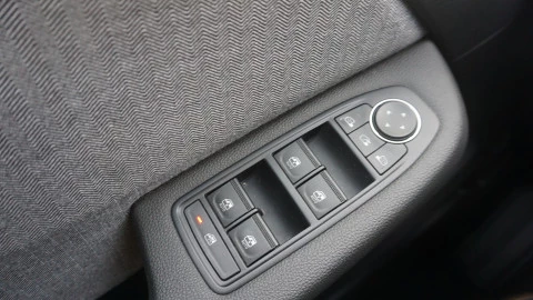 Renault Clio Techno TCe 90 (67kw)