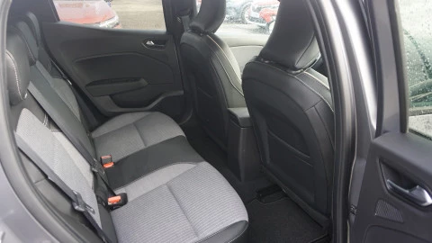 Renault Clio Techno TCe 90 (67kw)