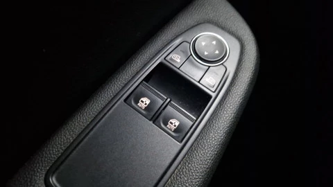 Renault Clio Equilibre TCe 67 kW (91CV)