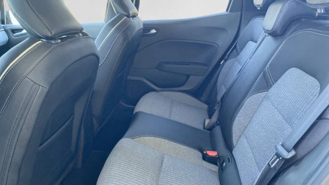 Renault Clio techno Eco-G 100cv (74kW)