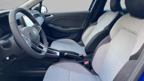 Renault Clio Evolution full hybrid E-Tech 145 (103Kw)