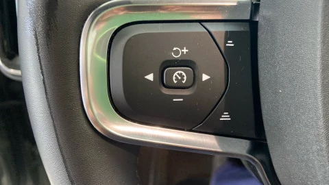 Volvo XC40 Recharge Eléctrico Ultimate Auto