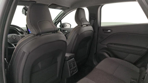 Renault Captur techno Eco-G 100cv (74 kW)