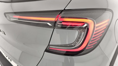 Renault Captur techno Eco-G 100cv (74 kW)