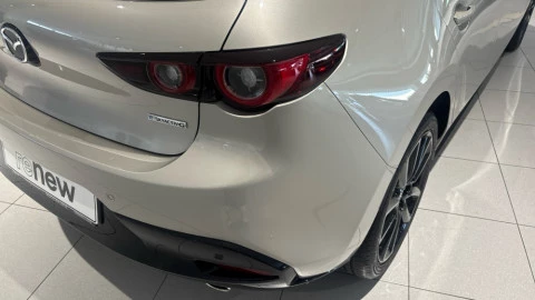 Mazda 3 Homura