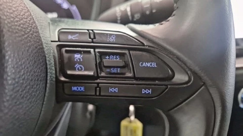 Toyota Aygo X Cross 1.0 VVT-I 72CV Play