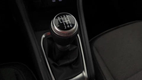 Renault Captur techno Eco-G 100cv (74 kW)