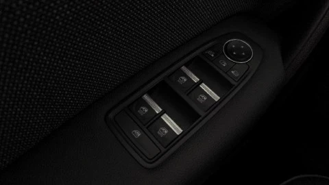 Renault Captur techno Eco-G 100cv (74 kW)