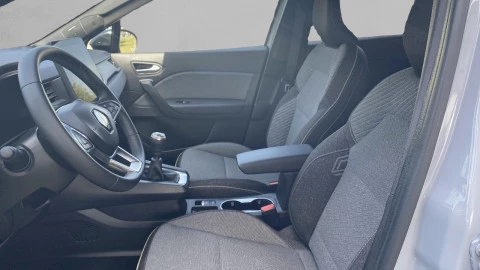 Renault Captur techno Eco-G 100cv (74 kW)