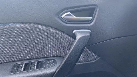 Renault Captur techno Eco-G 100cv (74 kW)