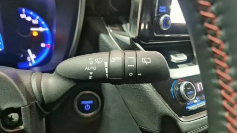 Toyota Corolla 2.0 180H GR-SPORT E-CVT