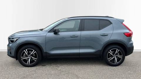 Volvo XC40 2.0 B3 G Plus Dark Auto