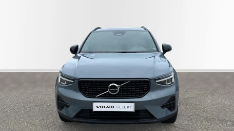 Volvo XC40 2.0 B3 G Plus Dark Auto