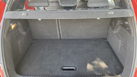 Renault Captur techno Eco-G 100cv (74 kW)