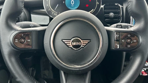 MINI COOPER 5 PUERTAS