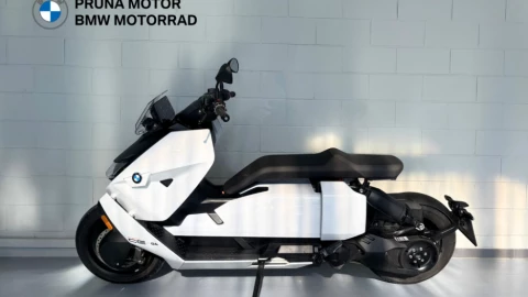 BMW CE 04 