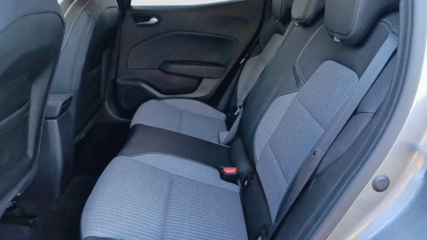 Renault Clio techno Eco-G 100cv (74kW)