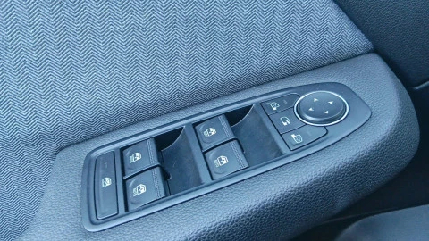 Renault Clio techno Eco-G 100cv (74kW)