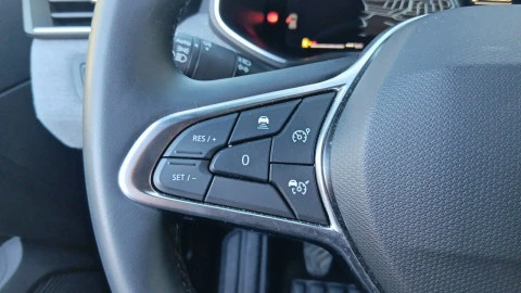 Renault Clio techno Eco-G 100cv (74kW)