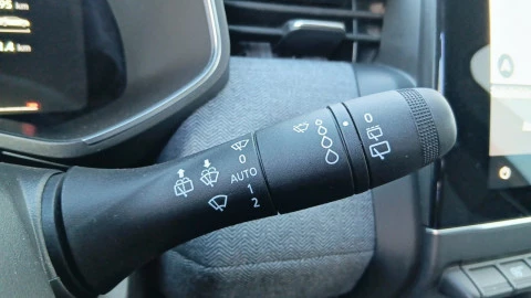 Renault Clio techno Eco-G 100cv (74kW)