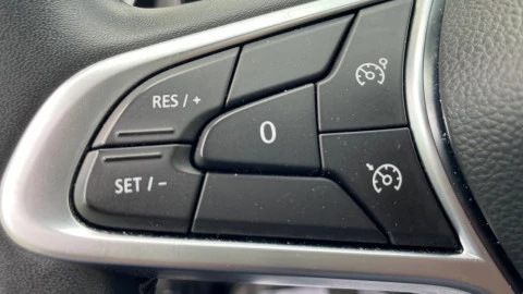 Renault Clio Intens TCe 67 kW (91CV)