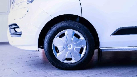 Ford Transit Custom 340 L1 Van Trend Plug-in Hybrid 92,9 kW