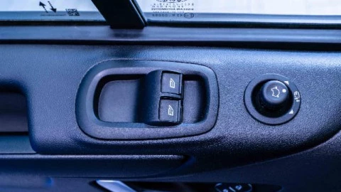 Ford Transit Custom 340 L1 Van Trend Plug-in Hybrid 92,9 kW