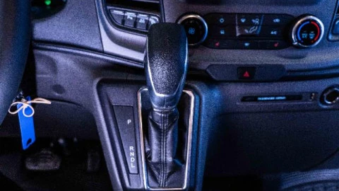 Ford Transit Custom 340 L1 Van Trend Plug-in Hybrid 92,9 kW