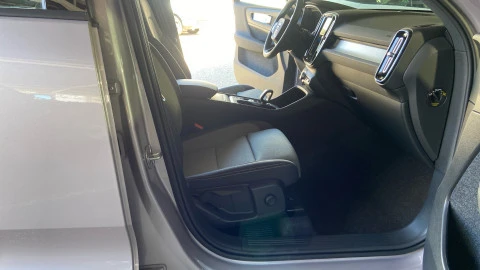 Volvo XC40 2.0 B3 G Core Auto