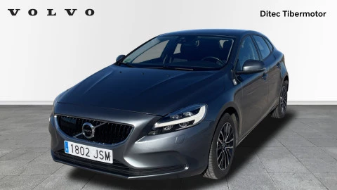 Volvo V40 2.0 D3 Momentum Auto Volvo V40 2.0 D3 Momentum Auto