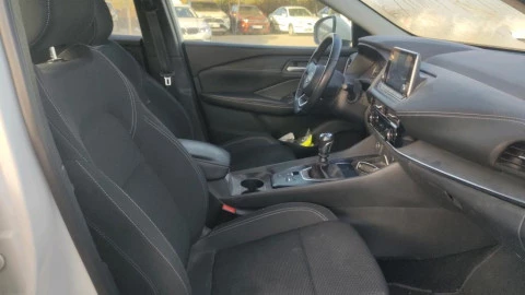 Nissan Qashqai DIG-T 103kW (140CV) mHEV 4x2 Acenta