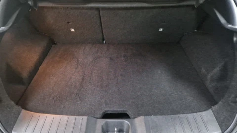 Nissan Juke DIG-T 84 kW (114 CV) 6M/T Kiiro