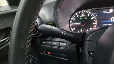 Nissan Juke DIG-T 84 kW (114 CV) 6M/T Kiiro
